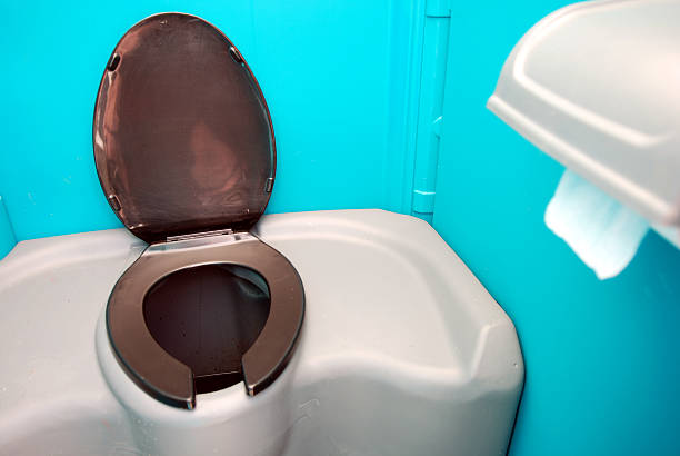 Best Best portable toilet rental  in Grandview Plaza, KS