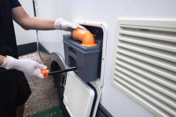 Portable Toilet Options We Offer in Grandview Plaza, KS