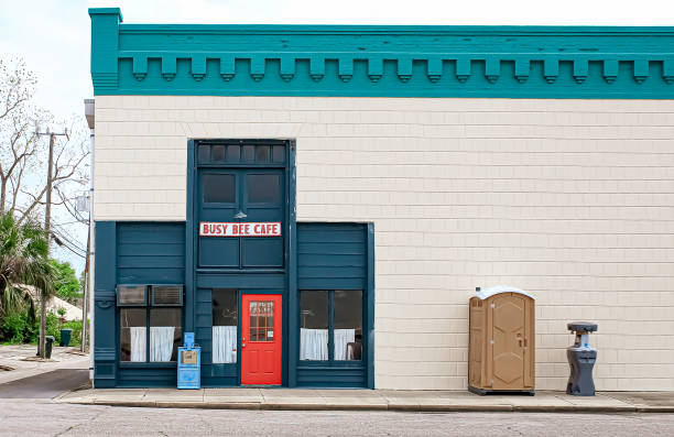 Best Luxury portable toilet rental  in Grandview Plaza, KS